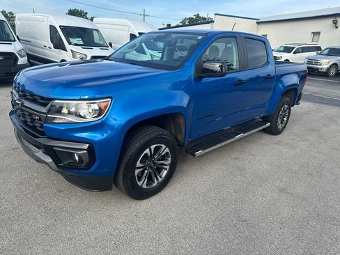 Used 2021 Chevrolet Colorado Z71 w/ Safety Package AWD/4WD image 13