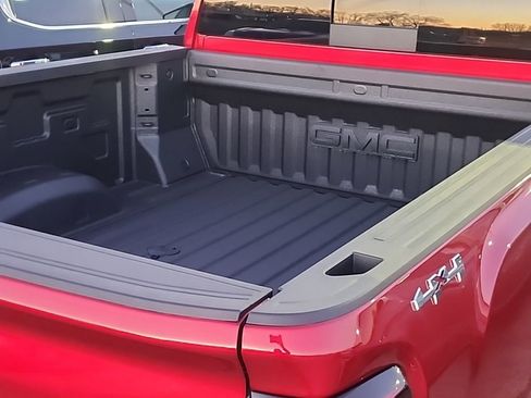 New 2026 GMC Sierra 2500 SLT w/ SLT Premium Package image 3