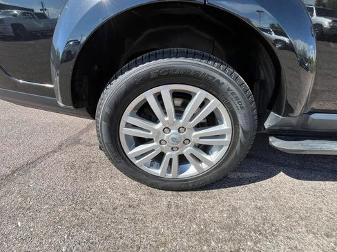 Used 2011 Land Rover LR4 HSE AWD/4WD image 17