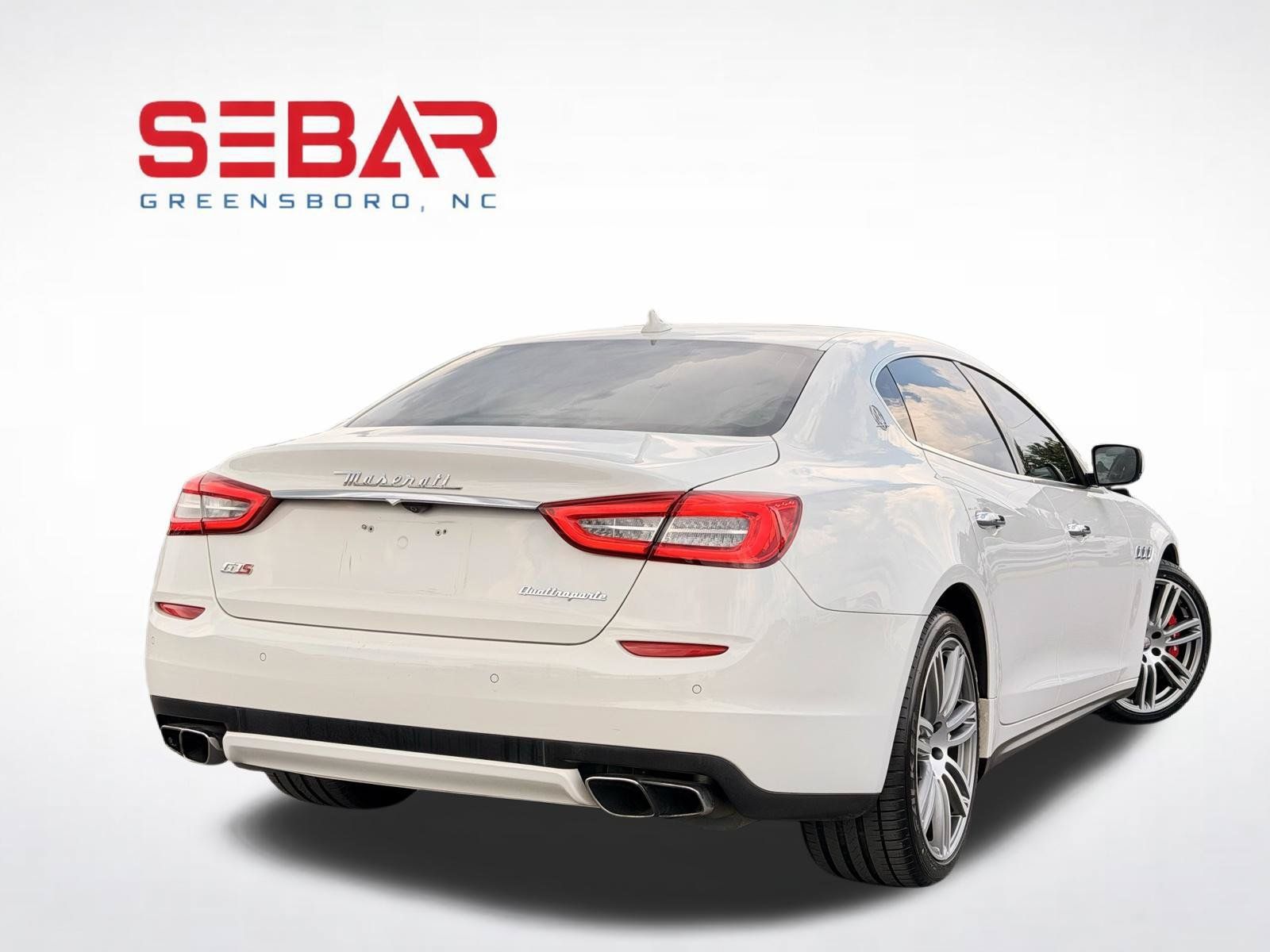 Used 2014 Maserati Quattroporte GTS RWD image 5