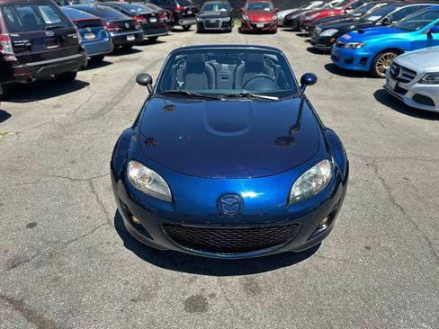 Used 2011 MAZDA MX-5 Miata Touring w/ Suspension Pkg image 4