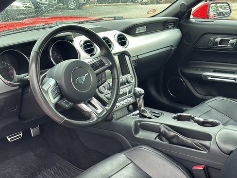 Used 2015 Ford Mustang Premium RWD image 25