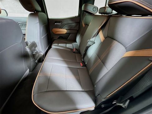 New 2026 GMC Canyon AT4 image 20