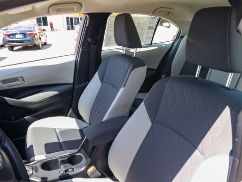 Used 2023 Toyota Corolla LE w/ Carpet Mat Package (TMS) FWD image 15