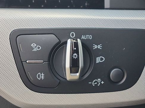 Used 2017 Audi A4 2.0T Premium Plus w/ Premium Plus Package image 25