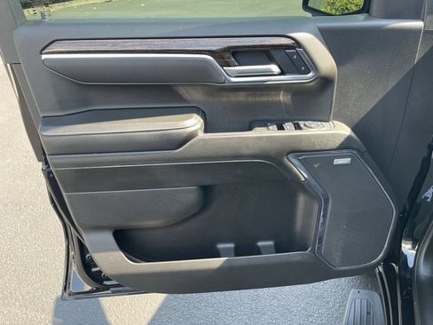 Certified 2025 GMC Sierra 1500 Elevation w/ Elevation Premium Package AWD/4WD image 23