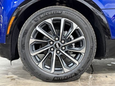 New 2026 Cadillac Lyriq Sport AWD/4WD image 11