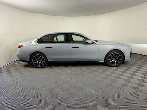 New 2026 BMW 740i w/ Premium Package image 8