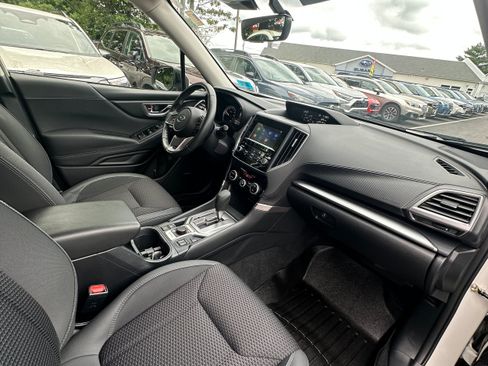 Used 2023 Subaru Forester Premium AWD/4WD image 14