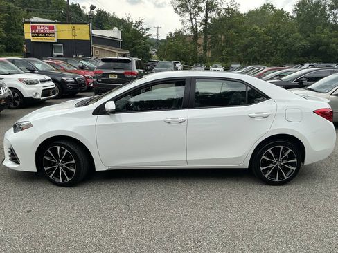 Used 2019 Toyota Corolla SE FWD image 8