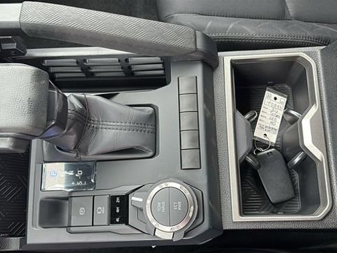 New 2026 Toyota Tacoma SR5 image 18