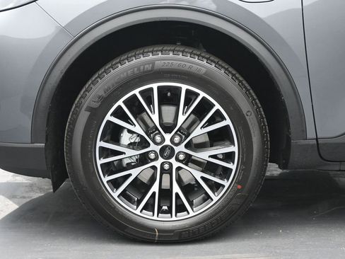 New 2025 Ford Escape SE w/ PHEV Premium Package image 11