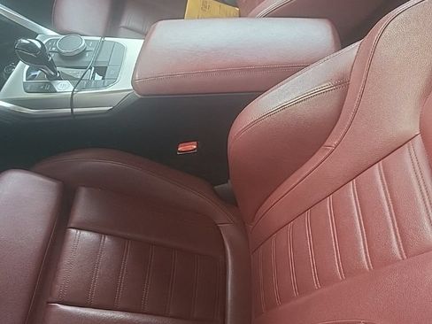 Used 2021 BMW 430i Coupe w/ M Sport Package RWD image 9
