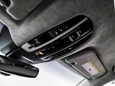 Used 2018 Porsche Panamera Turbo Sport Turismo image 36