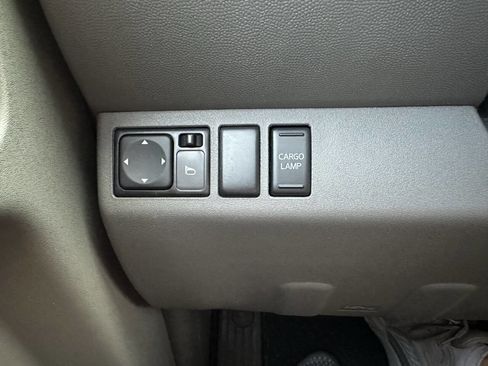 Used 2014 Nissan Frontier SV w/ SV Value Truck Package image 18