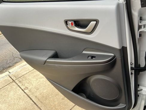 Used 2020 Hyundai Kona Limited image 51