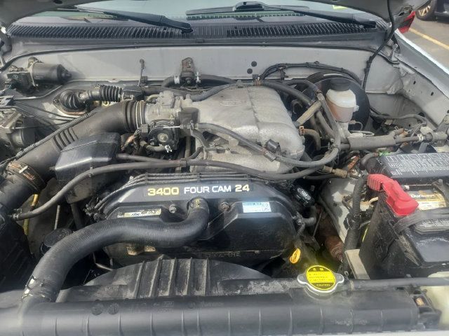 Used 2003 Toyota Tacoma 4x4 Xtracab V6 w/ Convenience Pkg image 10