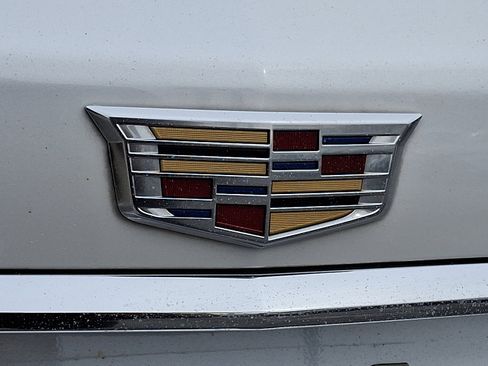 Used 2017 Cadillac XT5 FWD image 29