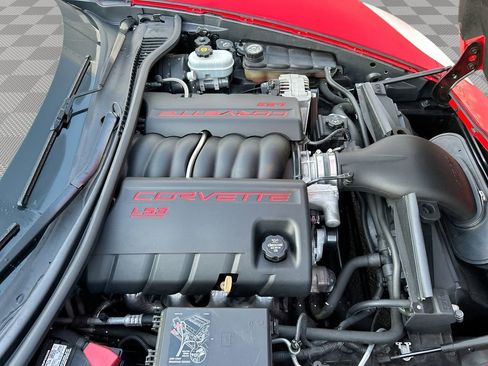Used 2012 Chevrolet Corvette Coupe w/ Roof Package RWD image 25