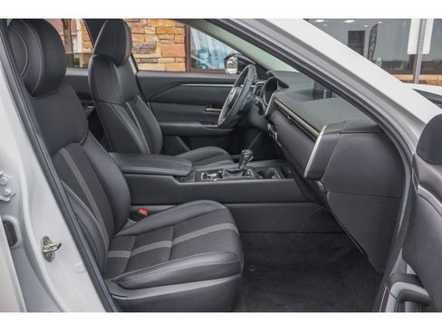 Used 2024 MAZDA CX-50 AWD 2.5 S w/ Weather Package image 14