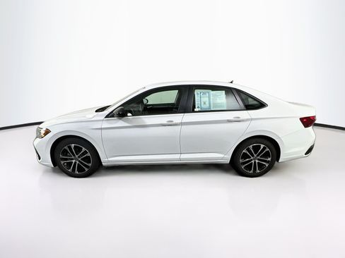 Used 2023 Volkswagen Jetta Sport FWD image 8