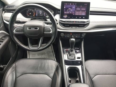 Used 2022 Jeep Compass Latitude AWD/4WD image 14