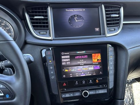 Certified 2024 INFINITI QX50 Pure image 18