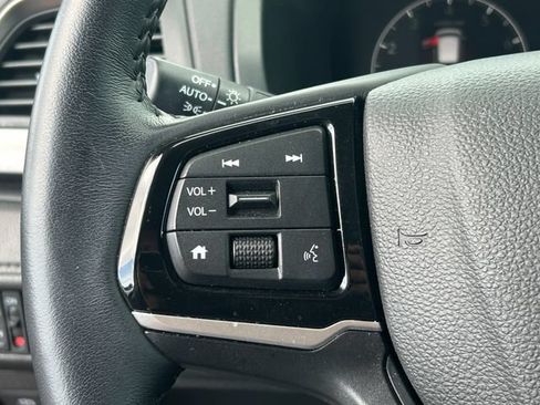 Used 2025 Honda Odyssey EX-L image 19