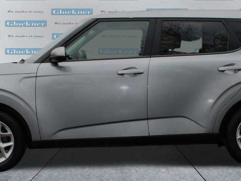 Used 2023 Kia Soul LX w/ LX Technology Package image 10