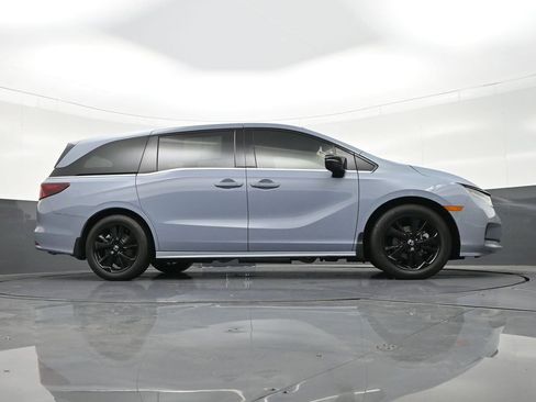 Used 2024 Honda Odyssey Sport image 28