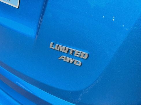 Used 2018 Toyota RAV4 Limited AWD/4WD image 34