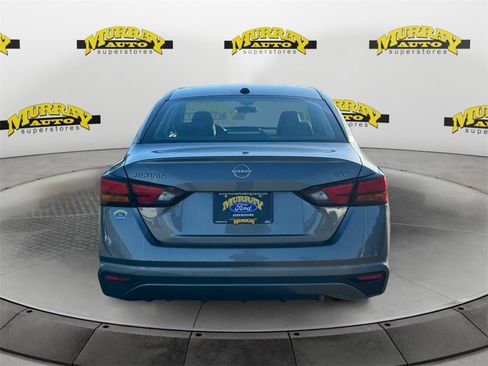 Used 2024 Nissan Altima 2.5 SV image 4