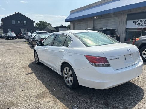 Used 2010 Honda Accord EX-L image 5