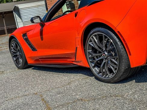 Used 2019 Chevrolet Corvette Z06 w/ Battery Protection Package image 26