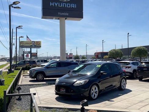 Used 2013 Ford Focus ST image 39