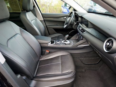 Used 2021 Alfa Romeo Stelvio Sprint w/ Sun & Sound Package image 34