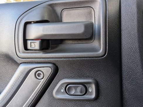 Used 2015 Jeep Wrangler Sport w/ Quick Order Package 23S image 5