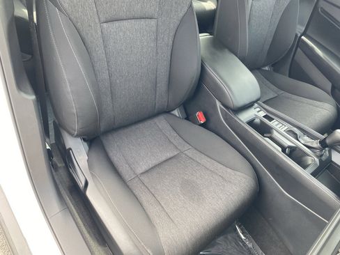 Certified 2025 Honda Accord SE image 8