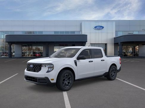 New 2025 Ford Maverick XLT w/ 4K Tow Package AWD/4WD image 1
