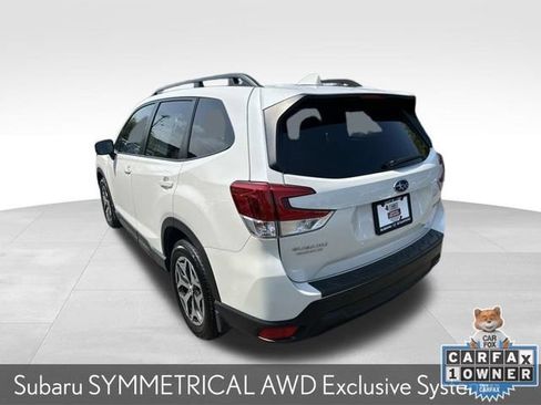 Certified 2023 Subaru Forester Premium AWD/4WD image 6