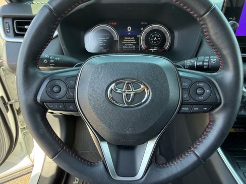 Used 2023 Toyota RAV4 XSE w/ Weather Package AWD/4WD image 19