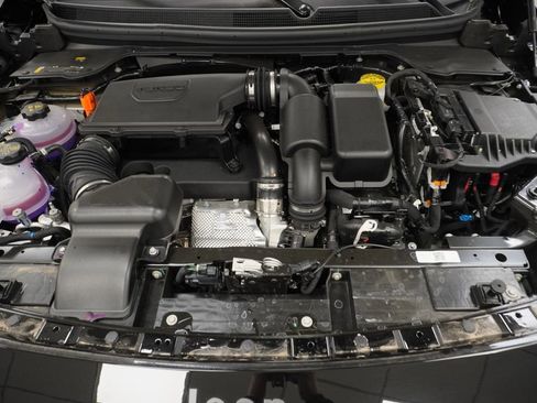 New 2026 Jeep Cherokee Laredo AWD/4WD image 37