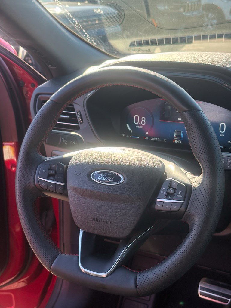 Used 2023 Ford Escape ST-Line Select w/ Tech Pack #2 AWD/4WD image 13
