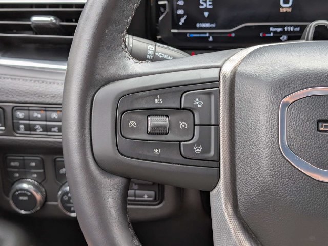Used 2024 GMC Yukon XL Denali w/ Advanced Technology Package AWD/4WD image 31
