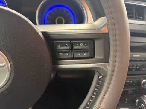 Used 2013 Ford Mustang GT Premium w/ GT Coupe Accessory Pkg 5 image 19