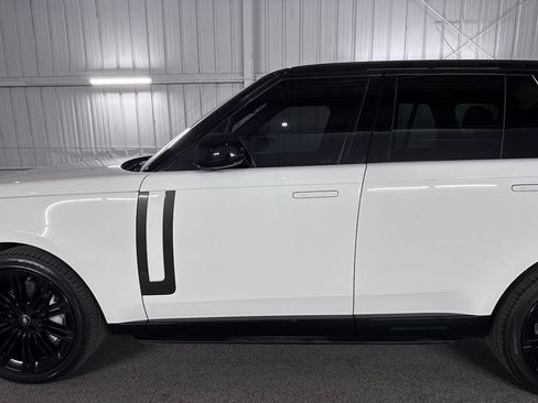 Used 2023 Land Rover Range Rover SE AWD/4WD image 17