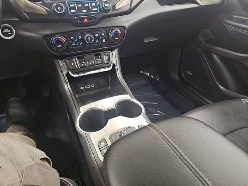 Used 2018 GMC Terrain Denali w/ Comfort Package image 24