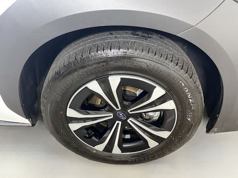 Used 2024 Subaru Solterra Premium image 32