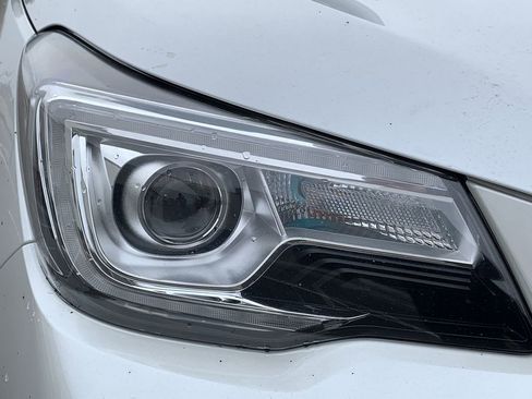 Used 2014 Subaru Forester 2.0XT Premium image 9