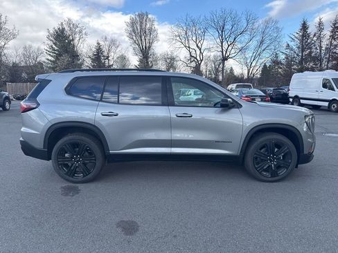 New 2026 GMC Acadia Elevation image 8